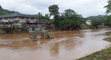 Flood aftermath in Honiara. Photo credit: SIBC.