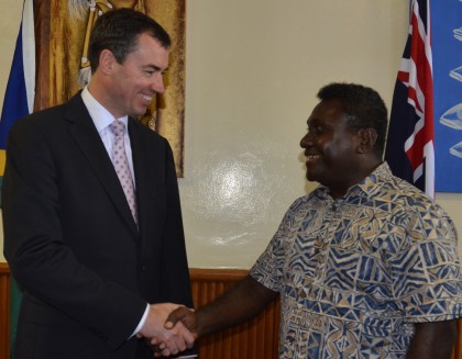 Prime Minister Gordon Darcy Lilo meeting Australian Justice Minister Michael Keenan. Photo credit: RAMSI.