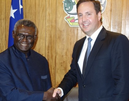 Prime Minister Manasseh Sogavare shaking hands with Australian Parliamentary Secretary Foreign Affairs, Trade and Investment Hon. Steven Ciobo MP. Photo credit: SIBC.