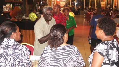 Prime Minister Manasseh Sogavare meeting members of the media during the MASI night. Photo credit: SIBC