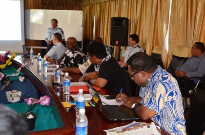 Rennell Bellona Premier Colin Tesuatai and members of his assembly at the consultations. Photo credit: RAMSI Public Affairs.