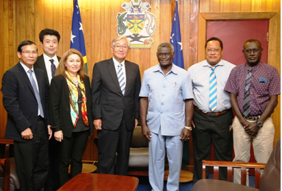 From (C) Dr Shin, Prime Minister Sogavare and Health Minister Dr Kaitu'u flanked by WHO officials and PS Ministry of Health. Photo credit: GCU. 