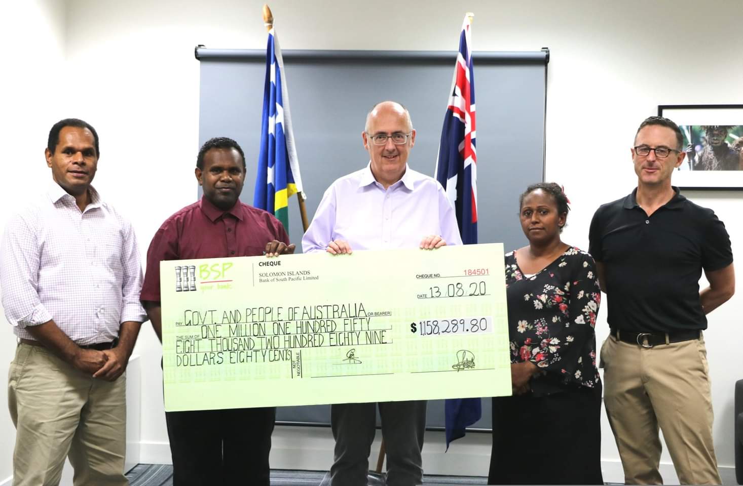 Solomon Islands donates  SDB$1 million to Australian Bushfire victims