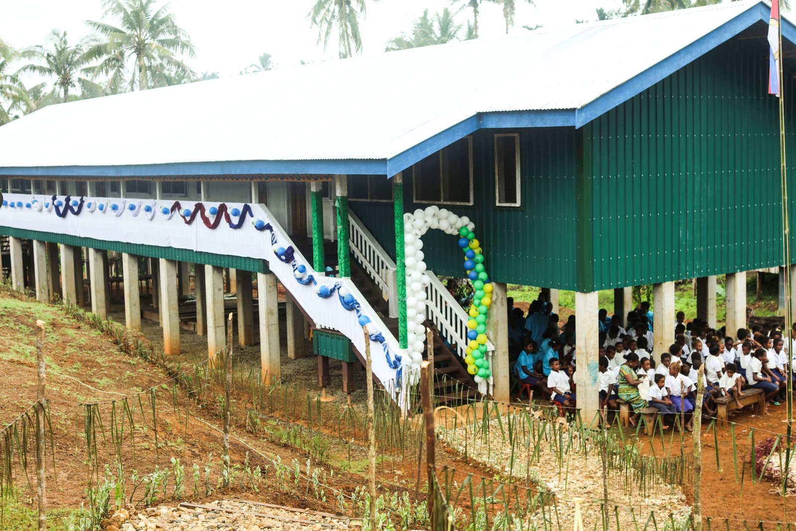 Australia and New Zealand handover new classroom building to Hunanawa CHS