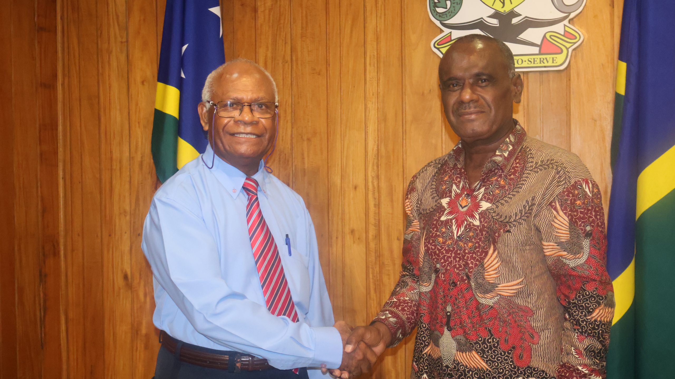 PM MANELE RECEIVES HIS LORDSHIP JUSTICE JOHN MURIA SNR